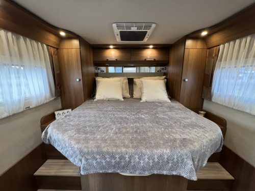 Carthago C-Tourer I 144 QB QUEENSBED+POP-TOP ROOF TOW HITCH ROOF AIRCO photo: 2