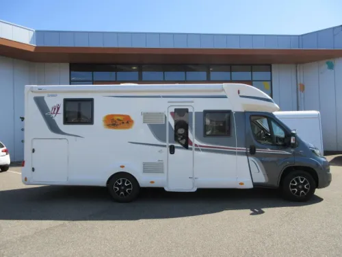 Rapido 696 F Premium Edition AUTOMATIK FACE TO FACE Foto: 1