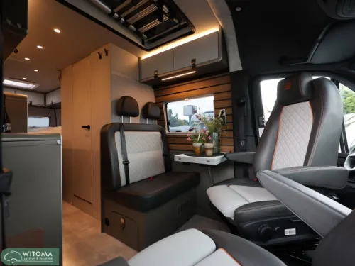 Hymer Grand Canyon S 700 Crosstrail 4x4 on location photo: 8