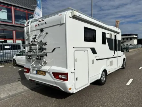 Adria Coral Axess 670 SL  photo: 1