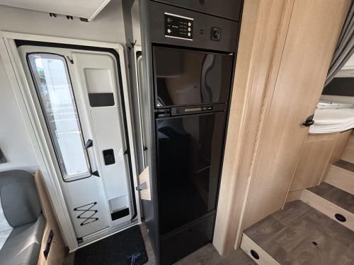 Sunlight T 68 Adventure Edition + Hubbett & Klimaanlage Foto: 8