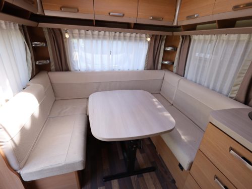 Knaus Sport 450 FU including awning photo: 6
