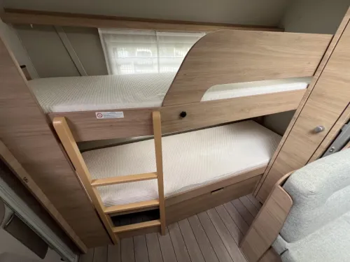 Knaus Sudwind 60 Years 550 FSK Rangierhilfe, Neues Vorzelt Foto: 5