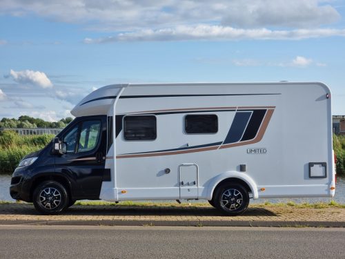B&uuml;rstner Limited T 660 photo: 6