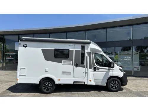 Sunlight T 58 New condition - NAV - CAM photo: 1