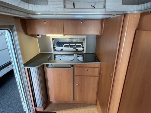 Kip Vision Special 41 TCB Pop-top roof, Single beds, LMV photo: 12