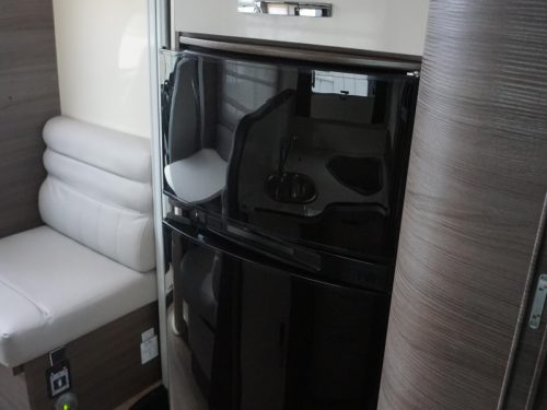 McLouis Carat 480 G Air suspension, Leveling system photo: 11