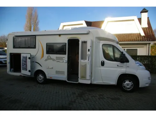 Benimar Perseo 560 Single beds, XXL Garage photo: 4