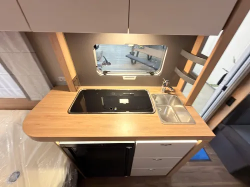 Knaus Sport 500 EU 1800 + Single Beds photo: 14