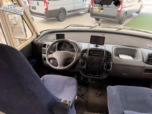 Hymer Classic B614 BED/Pop-top roof AUTOMATIC  photo: 3