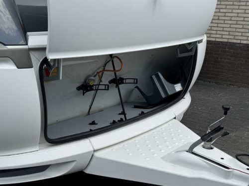 Hobby De Luxe 545 KMF with BUNK BED AND GARAGE **6 Berths/Truma Mover/1st owner/Truma/Alloy wheels/Very neat caravan** photo: 8