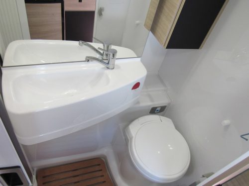 Challenger S217 SPORT Etape Teilintegriert Einzelbetten Bj2024 Foto: 14