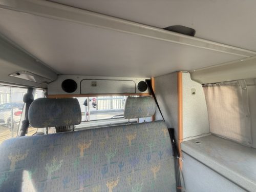 Westfalia California COACH Volkswagen Transporter I D 50 KW unique condition!!! Van conversion power steering Webasto auxiliary heater 4 berths towbar bike rack pop-top roof photo: 18