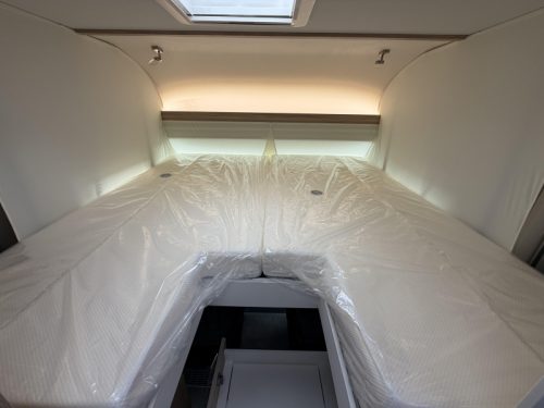 Frankia F-Line 740 PLUS Lounge dinette Single beds Air conditioning photo: 23