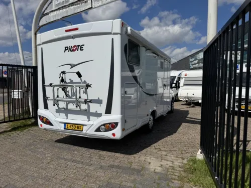 Pilote Essentiel P 700 single beds & cruise  photo: 22