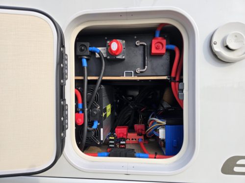 Hymer Exsis-T 678 Automatic 180hp Single beds  photo: 7