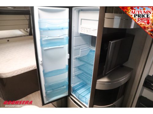 Hobby 560 CFE Premium Mover Awning French bed Central kitchen U-shaped seating Alloy wheels photo: 17