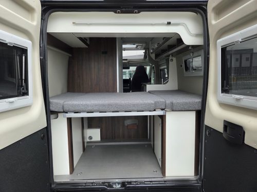 P&ouml;ssl Summit Prime 540 Skyroof Automaat Foto: 9
