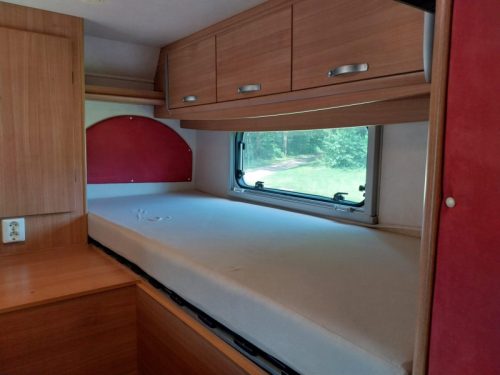 Rimor Europeo starter Motorhome single beds photo: 17