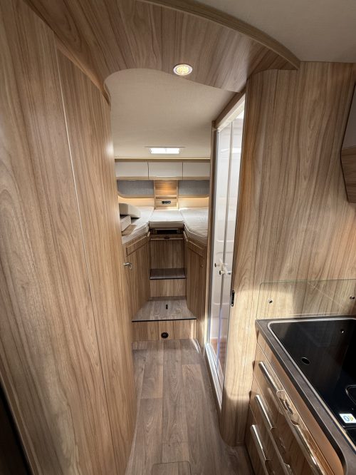 Hymer Exsis-i 678 foto: 21