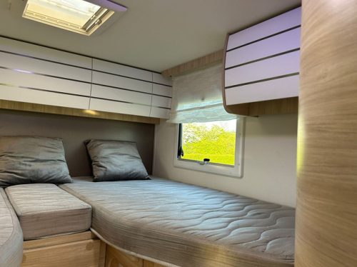 Challenger Semi-integrated 287 GA Ford Transit with Single beds 5 SEAT BELTS photo: 7