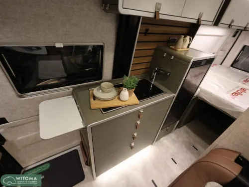Hymer Grand Canyon 600 180 PS FULL OPTIONS neu Foto: 11