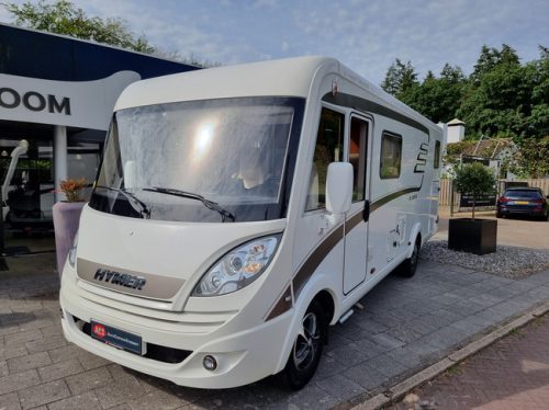 Hymer Exsis 678 | Automatic | Euro-6b | Single Beds | Drop-down Bed | Camera | Navigation | Top Condition! photo: 18