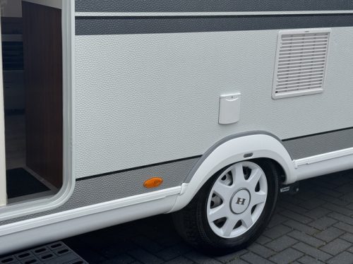 Hobby Excellent 495 UL with single beds **Mover/ATC/1st owner/Very neat caravan** photo: 19