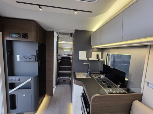 Adria Coral Supreme MB 670 DL Foto: 20