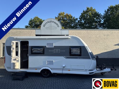 Hobby De Luxe 490 KMF met STAPELBED **6 Slaapplaatsen/Mover/1e eigenaar//Lichtmetalen velgen black/2x zonnepaneel/Autark/Nette caravan foto: 0