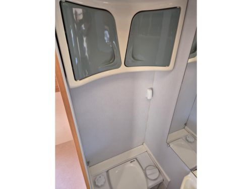 Caravelair Antares 400 Voortent en Luifel  foto: 15