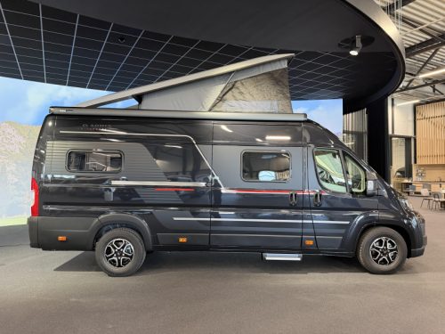 Adria Twin Sports 640 SGX pop-top roof / automatic photo: 3