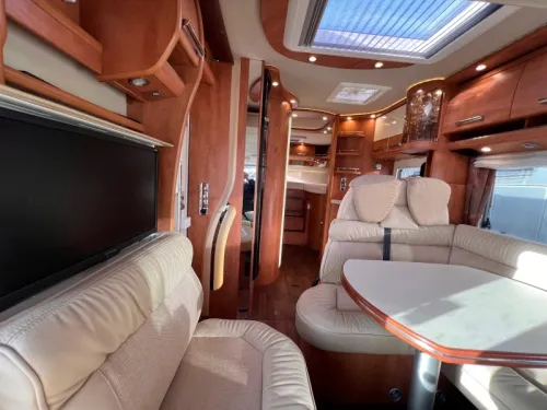 Carthago Chic C-Line I 4.9 LE AUTOMATIC/180HP photo: 12