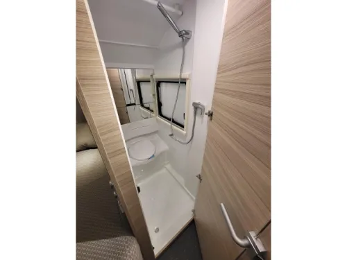 Adria Altea 432 PX kostenlos Rangierhilfe Foto: 16
