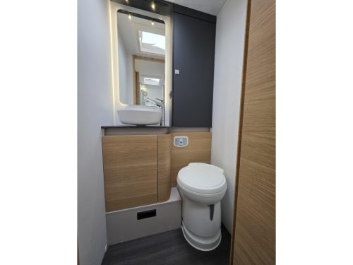 Adria Coral 670 DL 60 Years  photo: 16