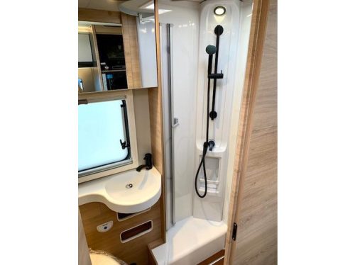 Knaus 2027 LIVE i700 MEG New &amp; all EXTRAS! photo: 14