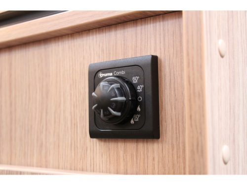 Sunlight T67 Single beds + Pop-top roof  photo: 33