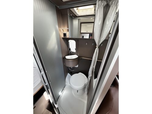 B&uuml;rstner City Car 540 Transverse bed/5.40m/2020/euro6 photo: 12