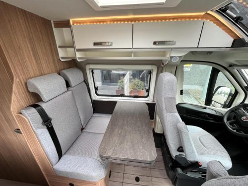 Weinsberg CaraBus 600 MQ Automatic  photo: 4