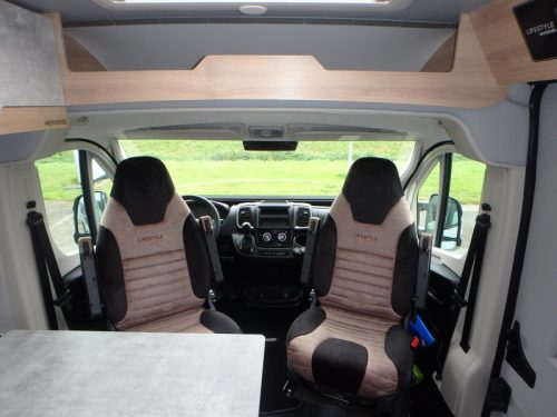 Robeta Womondo Lifestyle 600  photo: 11