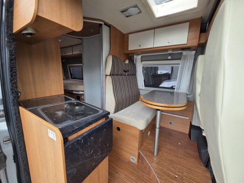 LMC Tourer 64 p&ouml;ssl Automatic Single beds  photo: 9