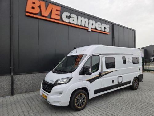 Knaus BoxStar Lifetime 600 ME Camper van Cama transversal foto: 18
