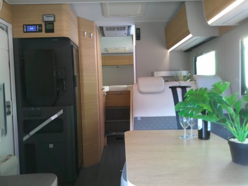Adria Matrix 670 SL 5 Personen Foto: 3