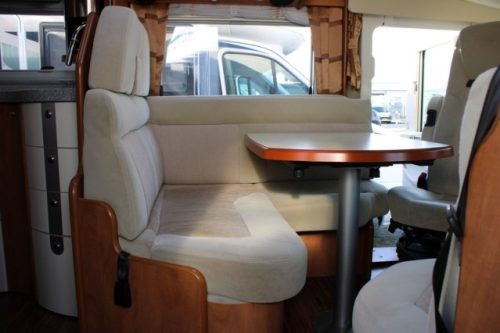 Carthago Chic C Line I 5.0 1. Besitzer Fiat 3.0 Liter 160 PS 4250 kg Chassis Einzelbetten 5 Sitzpl&auml;tze (122 Foto: 26