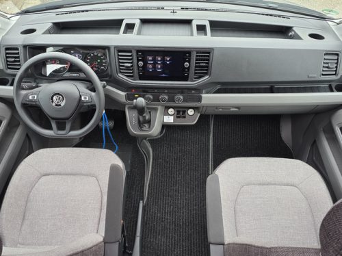 Knaus VAN TI PLUS 650 MEG PLATINUM SELECTION AUTOMATIC 180 HP ONLY 16,866 KM!! AIR CONDITIONING AIR SUSPENSION TV + SATELLITE SINGLE BEDS SWIVEL DETACHABLE TOWBAR photo: 8