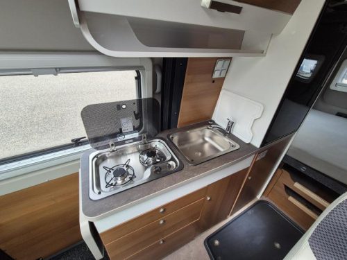VANTourer 600 D Hubdach Bett 2x Klimaanlage BD93 Foto: 8