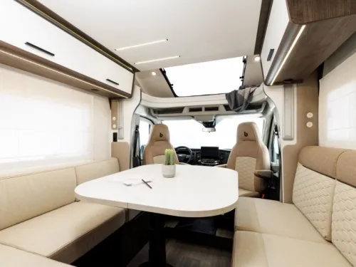 Benimar Tessoro 425 base model 2026 photo: 2