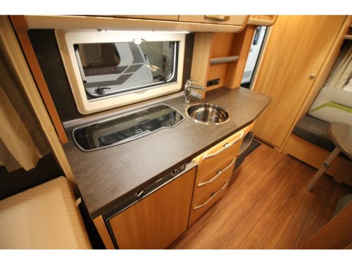Knaus Sudwind Silver Selection 420 QD Rangierhilfe Thule 6300 Vorzelt Foto: 11