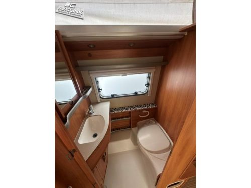 Eriba Touring Troll 542 GT SINGLE BEDS photo: 8