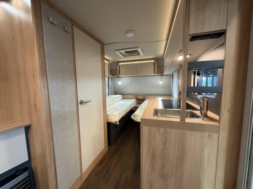 Knaus Sport 460 EU Platinum selection Foto: 12